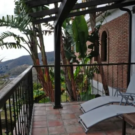 Hotel Molino De Santillan 4*