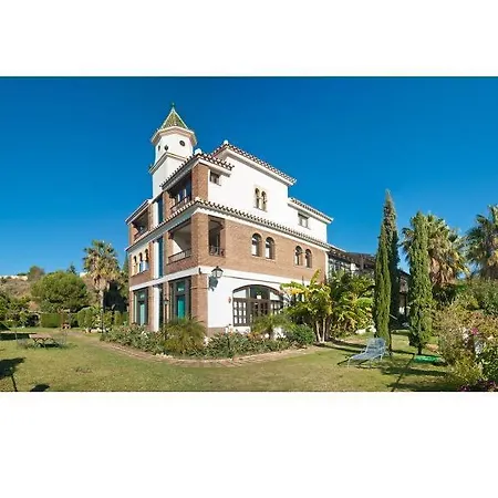 Hotel Molino De Santillan 4*