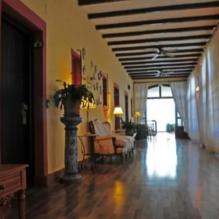 Hotel Molino De Santillan 4*