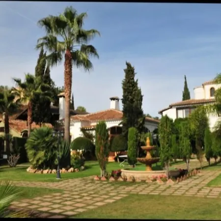 Molino De Santillan Hotel 4*